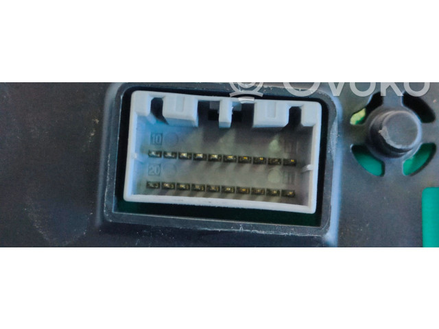 Панель приборов 8021009050 SsangYong Kyron