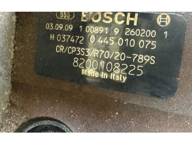 Топливный насос 8200108225, 0445010075 Volvo S40, V40