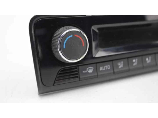 Блок управления климат-контролем 6V0907044C Skoda Fabia Mk3 (NJ)