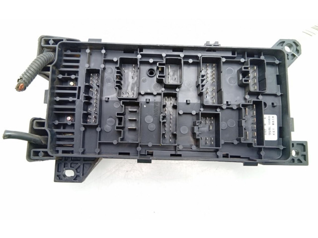 Блок предохранителей 911603E040   KIA Sorento    