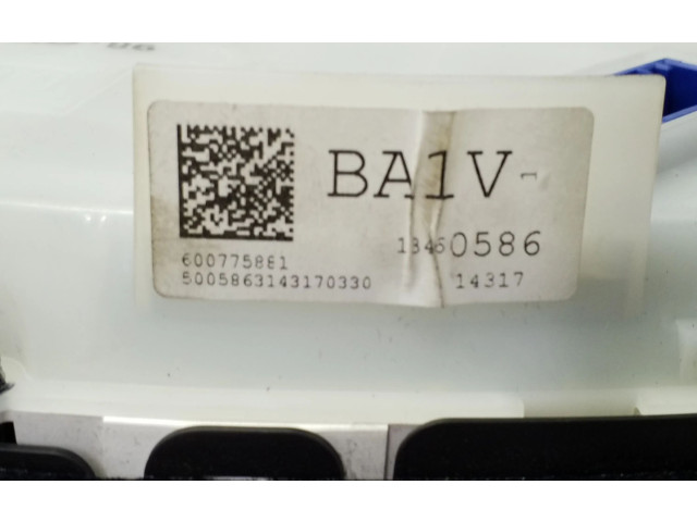 Přístrojová deska Opel Zafira C 2015 13460586