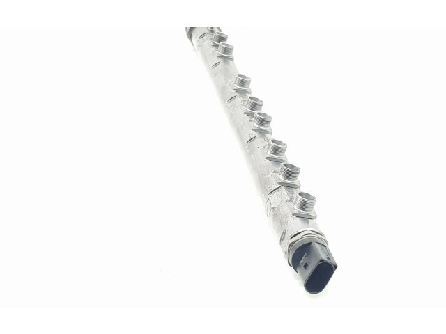 Vstřikovací lišta 7800124, 13537805423   BMW 5 F10 F11    N57D30A 