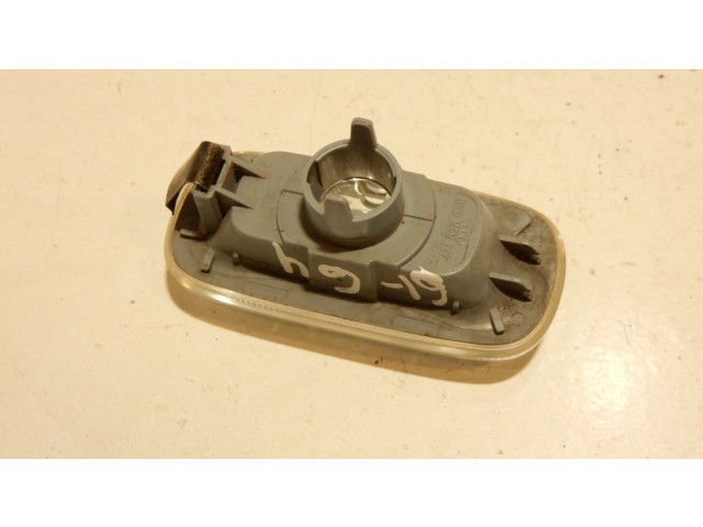 Поворотный фонарь крыла