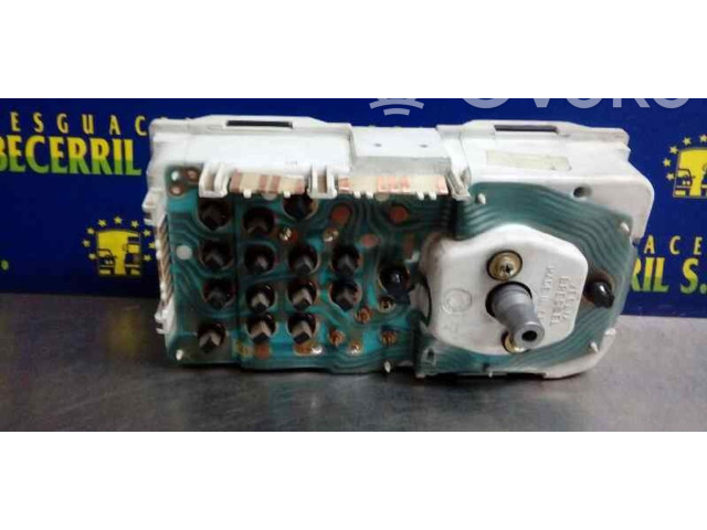 Přístrojová deska Renault Express 1993 09041379900, 7700B08738