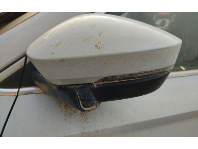 Зеркало электрическое Skoda Karoq 2017 - года