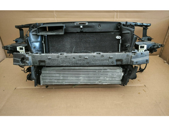 Комплект радиатора    Audi A8 S8 D4 4H       