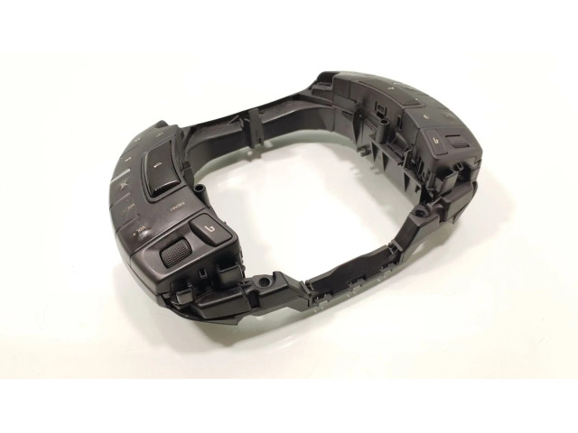 Кнопки рулевого колеса