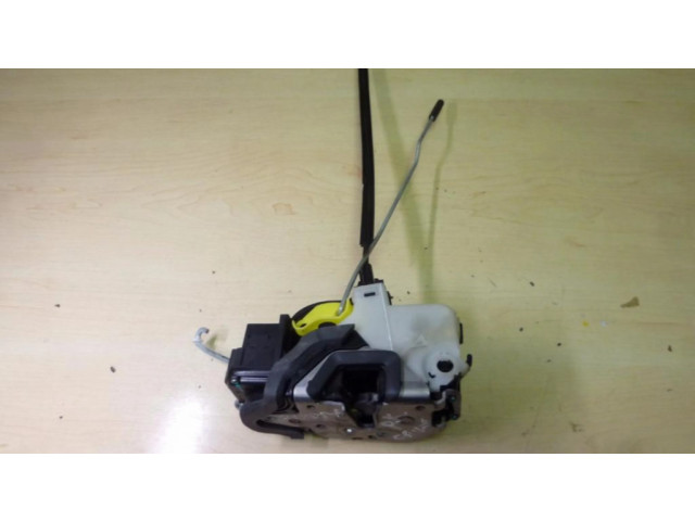 Zámek zadních dveří 13503801, I1445 Chevrolet Cruze 2010