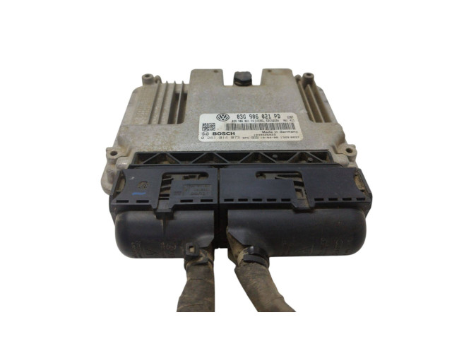 Řídící jednotka 03G906021PD, 03G906021CG Volkswagen Caddy 2010