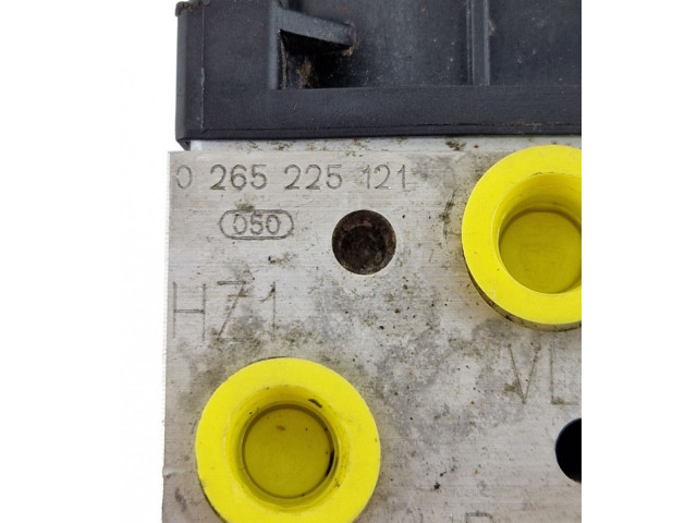 Блок АБС 0265225121, 4B0614517H Audi A6 S6 C5 4B 1997 - 2005 года