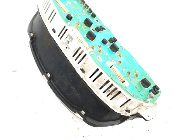 Přístrojová deska  Hyundai Terracan 2003 003H1320, 0240051  