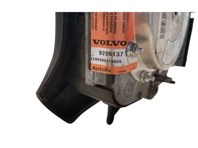 Подушка безопасности водителя 9206137   Volvo S70  V70  V70 XC