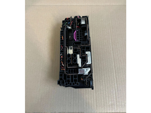 Блок предохранителей  2Q0941828C   Skoda Scala    