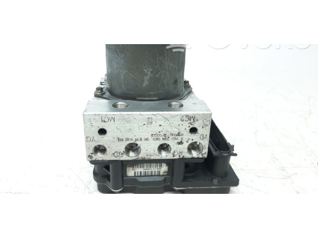 Блок АБС 9661963680 Citroen Xsara Picasso - года