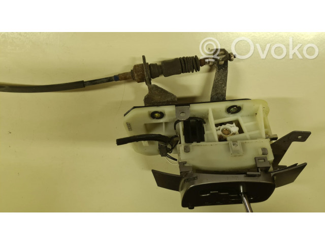 Механизм переключения передач (кулиса) (в салоне)