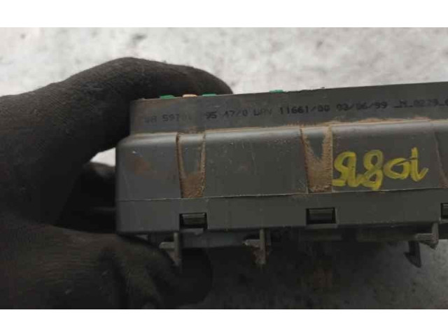 Pojistková skříňka Řídící jednotka BSM 5970109547 Peugeot 806 1995