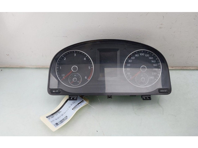 Панель приборов 2K5920876F   Volkswagen Caddy       