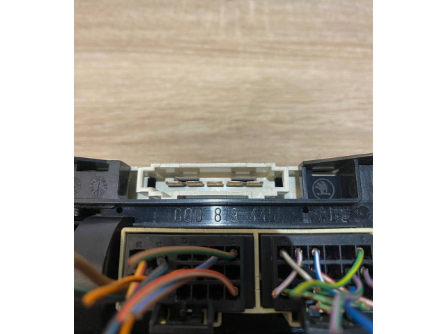 Блок управления климат-контролем 6Q0819445 Skoda Fabia Mk2 (5J)