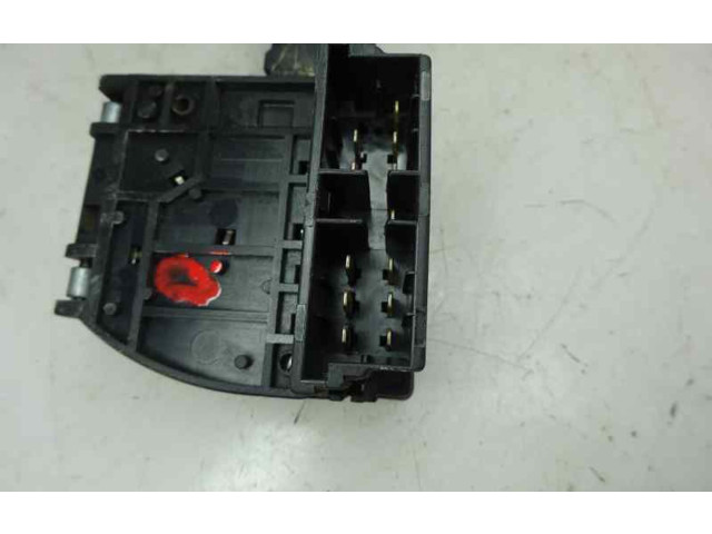 Ручка стеклоочистителей Renault Twingo I