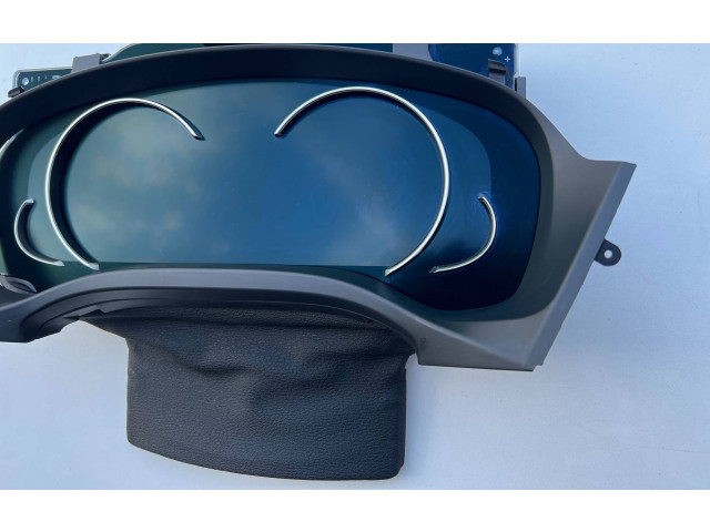 Přístrojová deska BMW 7 G11 G12 2018 8706057, 1600003071