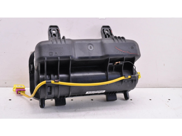 Подушка безопасности пассажира 13250506 Opel Meriva B