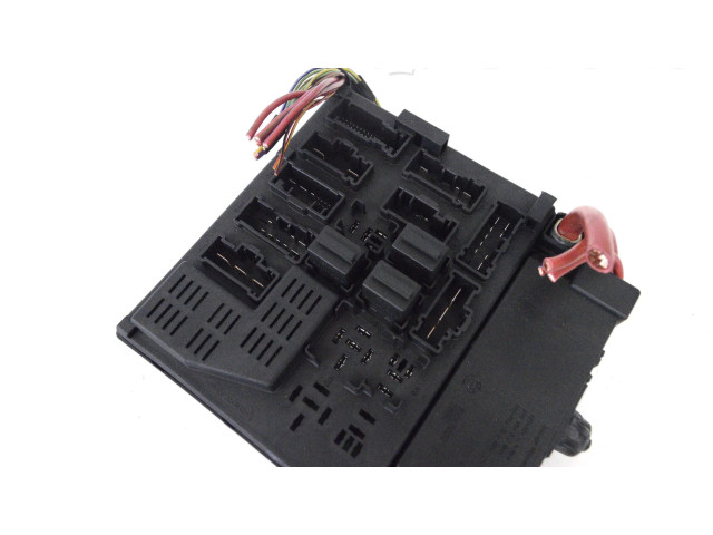 Блок предохранителей  6978265   BMW Z4 E85 E86    