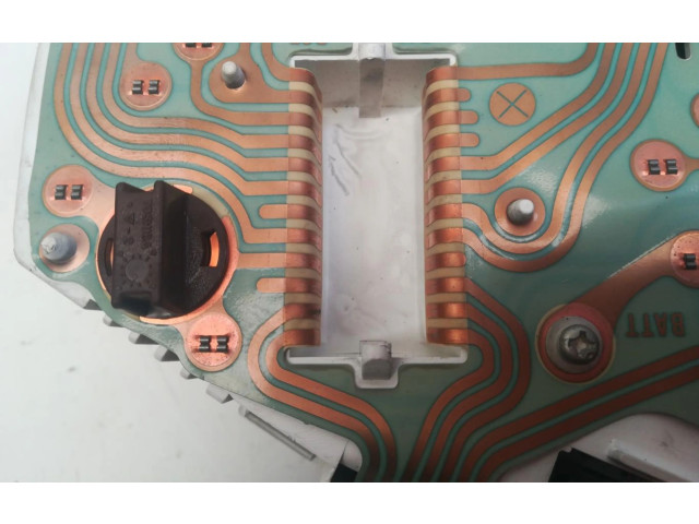 Панель приборов MR381347 Mitsubishi Carisma