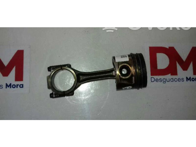  Поршень    Audi A3 S3 8P  