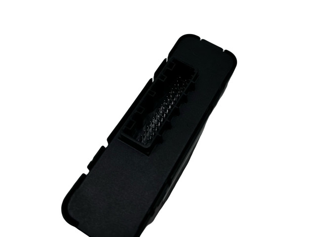 Блок управления 284Y66LA6D, F005V03168   Renault Clio V