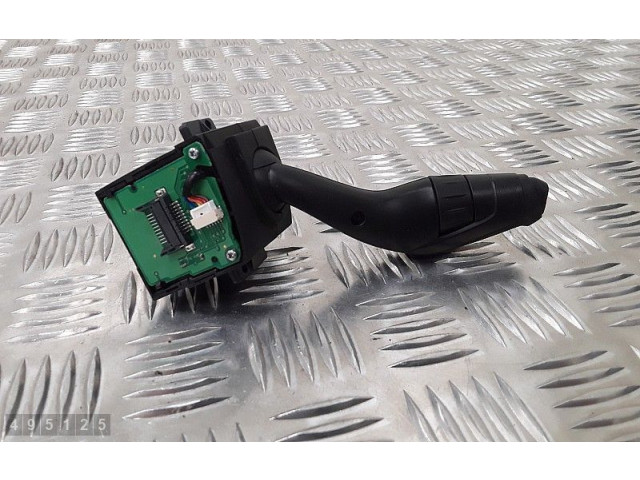 Включатель стеклоочистителей AV6T17A553AC   Ford Focus