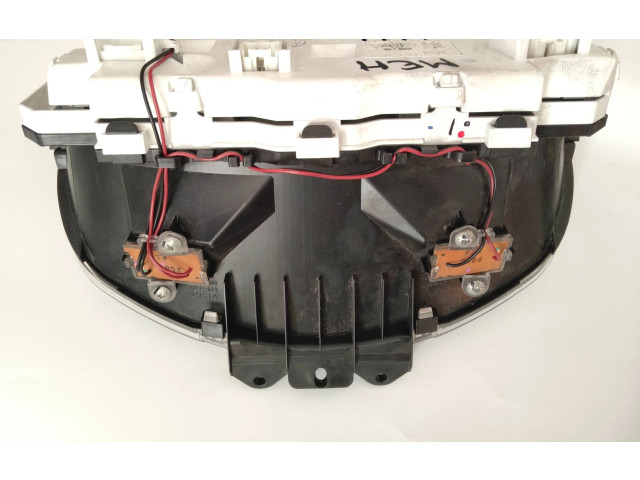 Панель приборов MM0039001 Mitsubishi L200