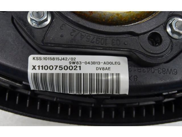 Подушка безопасности водителя Jaguar XF X250