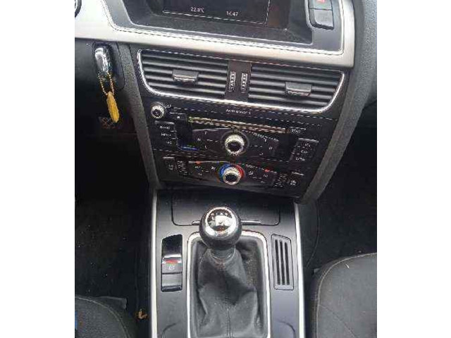 Дисплей 8T0919603F Audi A4 Allroad