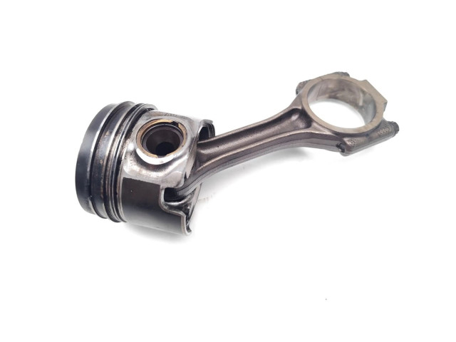 Поршень с шатуном BSY BSY Mitsubishi Outlander