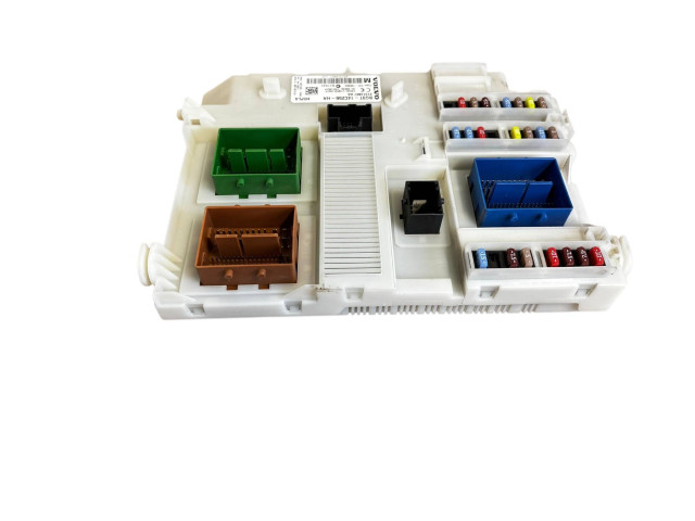 Блок предохранителей BG9T14C256HA, 31314867AA Volvo V70