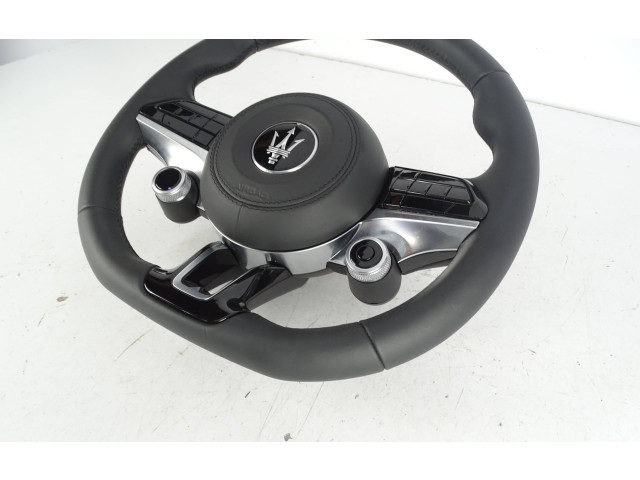 Подушка безопасности водителя Maserati Grecale