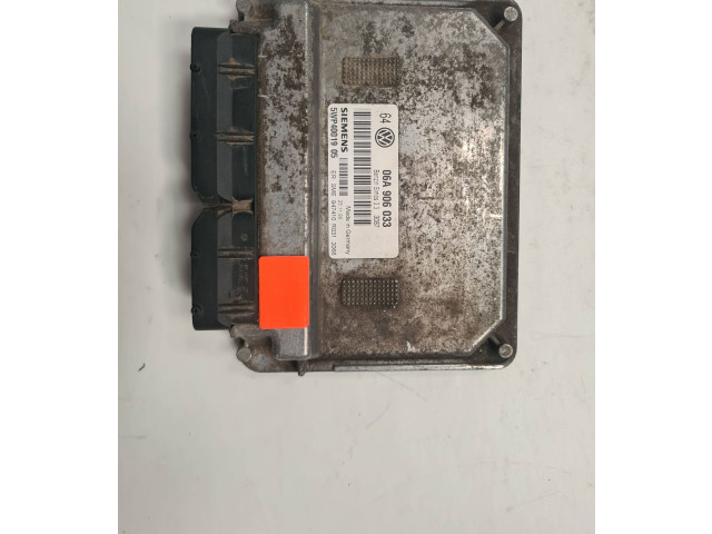 Блок управления двигателя 06A906033, 5WP400190 Volkswagen Beetle A5