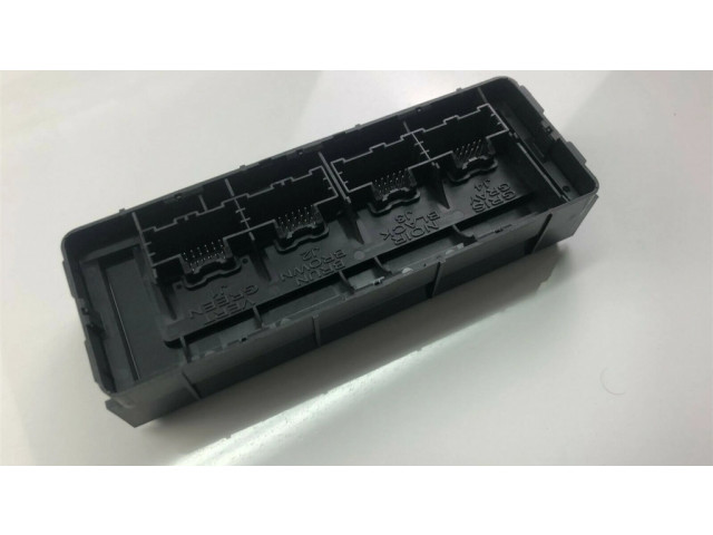 Блок управления 13574817, P952   Saab 9-5