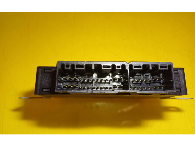 Блок управления АБС MR252986, X2T31671 Mitsubishi Colt