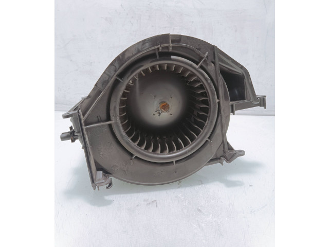 Вентилятор печки       Audi A6 S6 C6 4F