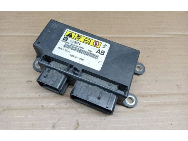 Блок подушек безопасности 13589374, SDM1041206 Vauxhall Astra J