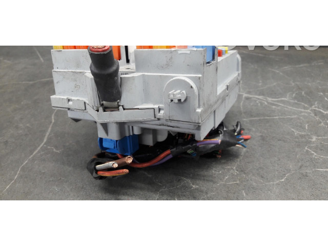 Pojistková skříňka 51804118 Fiat Croma 2011