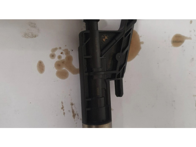 Vstřikovač 7639990, 22221910 BMW 5 G30 G31 pro benzínový motor 3.0