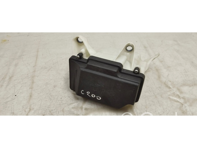 Pojistková skříňka A2055402328 Mercedes-Benz C W205 2017