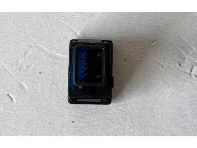 Руль Toyota C-HR I 2016 - 2023 года 45100F4030C1