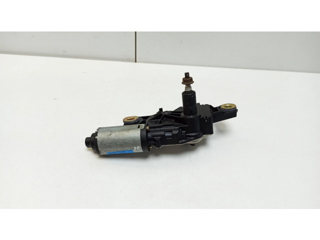 Двигатель стеклоочистителя заднего стекла