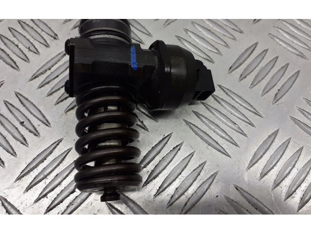 Форсунка 038130073AG Skoda Fabia Mk2 (5J)