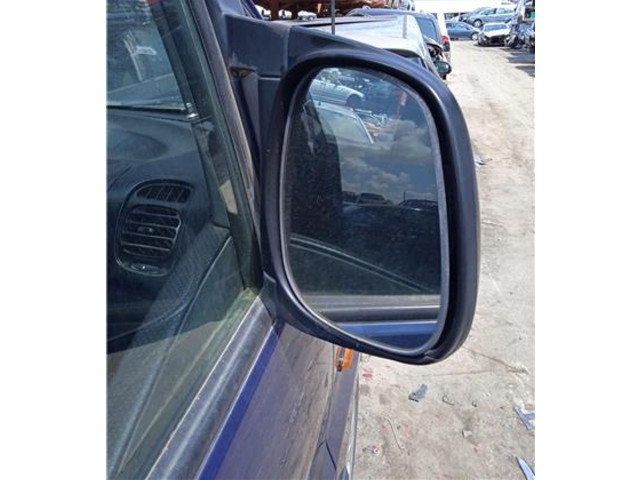 Зеркало электрическое Hyundai H200 1997 - 2001 года