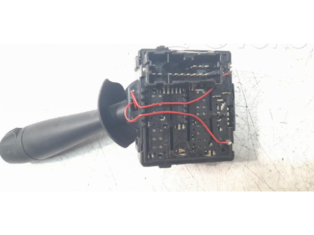 Ручка стеклоочистителей 255679575R Dacia Sandero