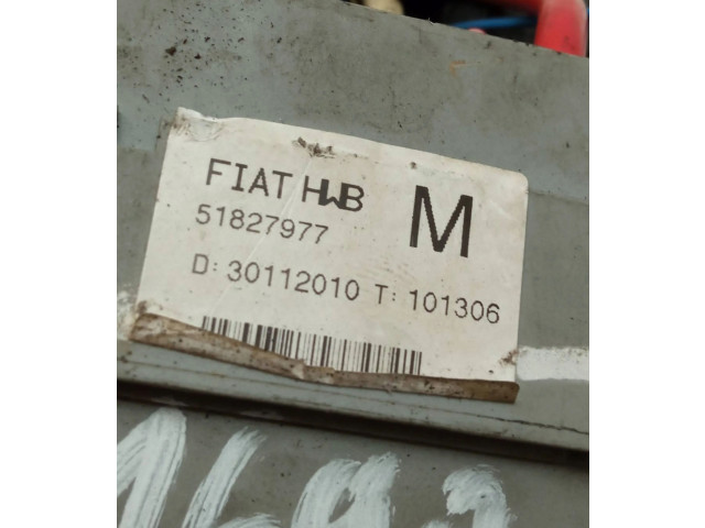 Pojistková skříňka 51827977 Fiat Punto Evo 2011